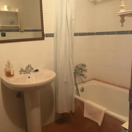 Posada Vinueva Quijas Extérieur photo